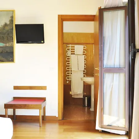 Hotel San Guido-3